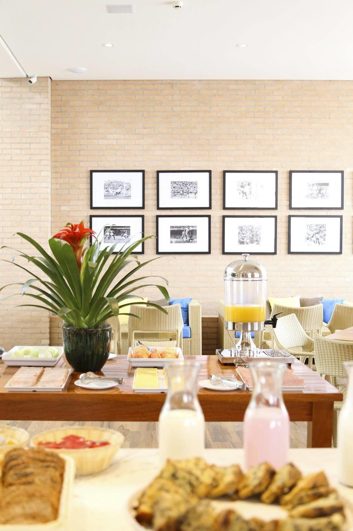 Vitoria Hotel Express Dom Pedro 坎皮纳斯 外观 照片